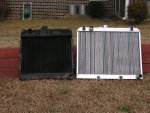 1980 320i OEM vs Ron Davis Oversize Radiator.jpg